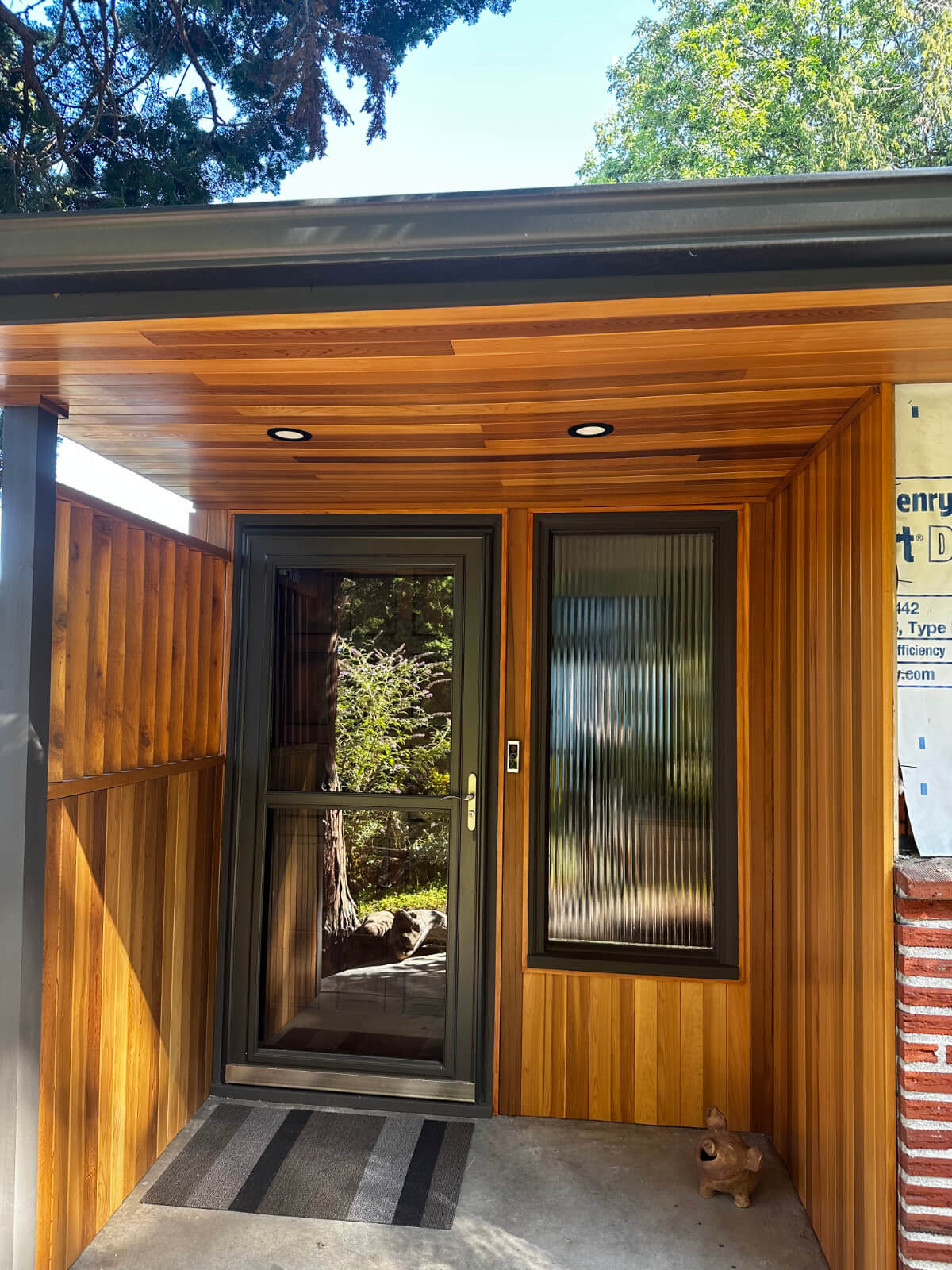 Clear Choice Construction - Continuous Seamless Aluminum Gutters - Gutter Covers