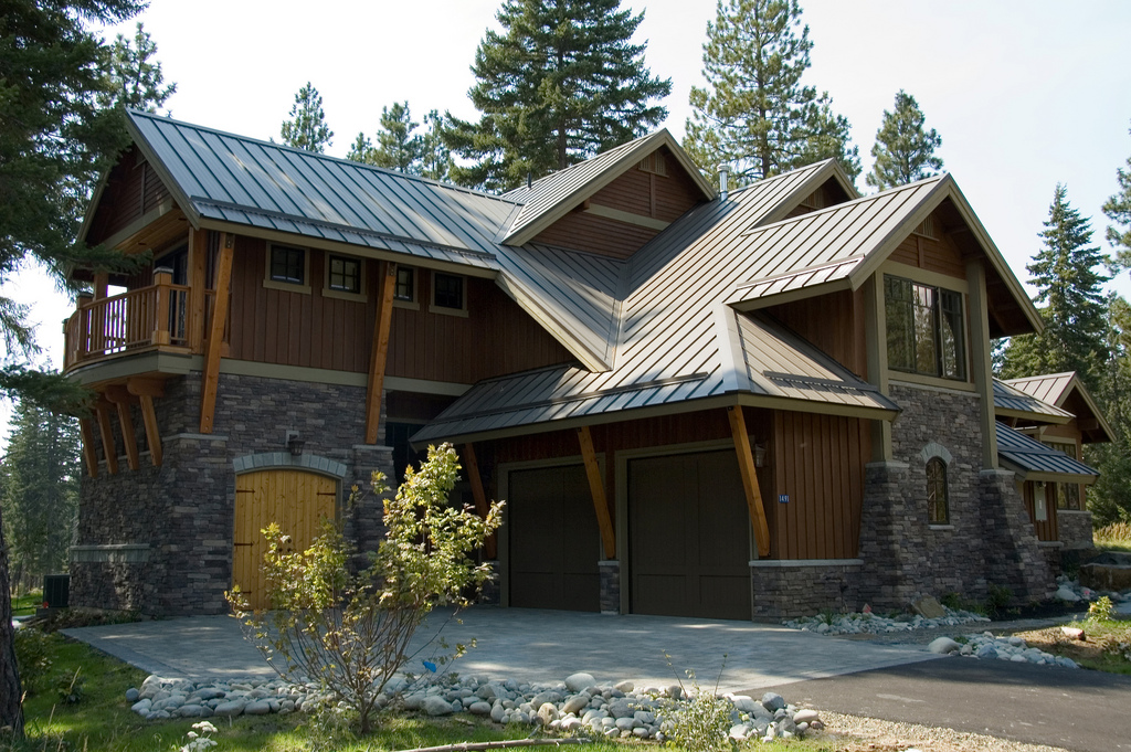 Clear Choice Construction - Continuous Seamless Aluminum Gutters