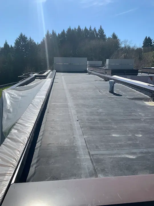 Clear Choice Construction - Owens Corning® TPO - Flat Roofing Systems